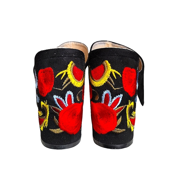 Steve Madden Floral Embroidered Mules Size 8 in Black - Picture 4 of 9